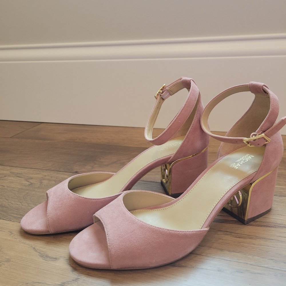 NWOT Michael Kors Blush Pink Peep Toe Block 2.5" Heel // Size 7